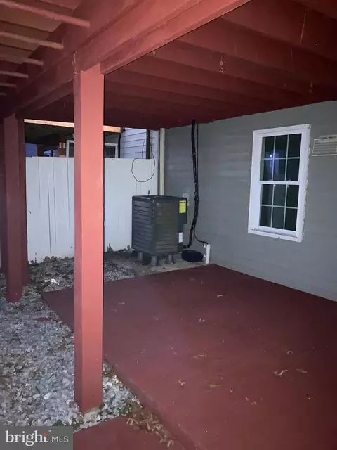 Exterior - 27 Mountaingate Dr, Frederick, MD 21703 photo 1 of 3