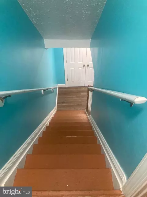 Entry Way - 27 Mountaingate Dr, Frederick, MD 21703 photo 1 of 5