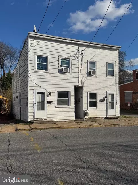 210 Broadway St, Frederick, MD 21701 photo 1