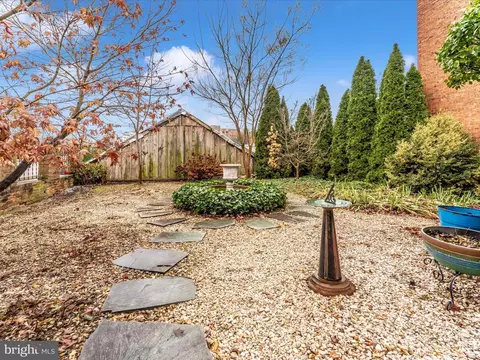 Exterior - 222 Patrick St E, Frederick, MD 21701 photo 8 of 16