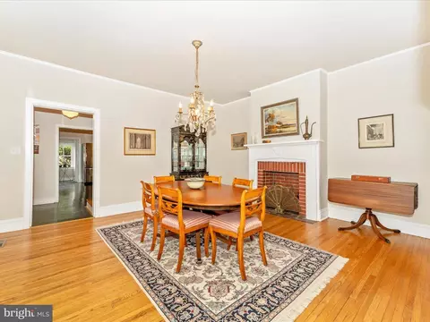 Dining - 222 Patrick St E, Frederick, MD 21701 photo 1 of 6