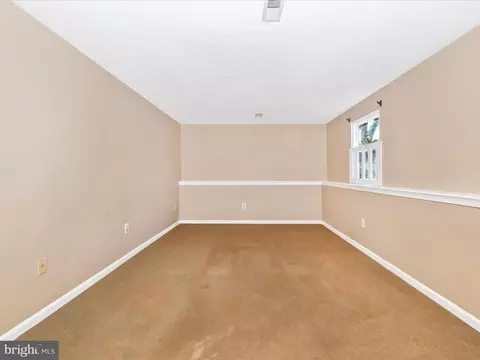 208 Thames Dr, Frederick, MD 21702 photo 33