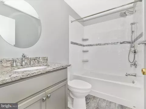 208 Thames Dr, Frederick, MD 21702 photo 31