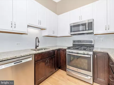 208 Thames Dr, Frederick, MD 21702 photo 16