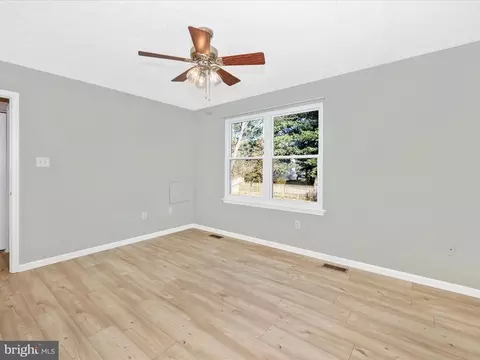 208 Thames Dr, Frederick, MD 21702 photo 26
