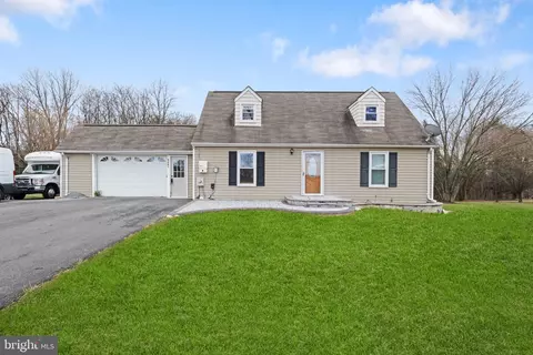 5607 Woodville, Mount Airy, MD 21771