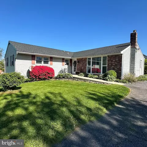 6835 Picnic Woods Rd, Middletown, MD 21769