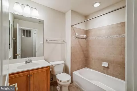 1793 B Wheyfield Dr #18-B, Frederick, MD 21701 photo 16