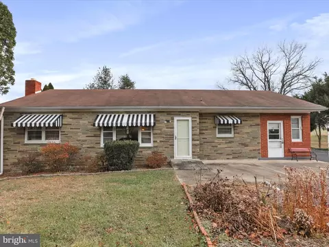 230 Emmitsburg Rd, Thurmont, MD 21788
