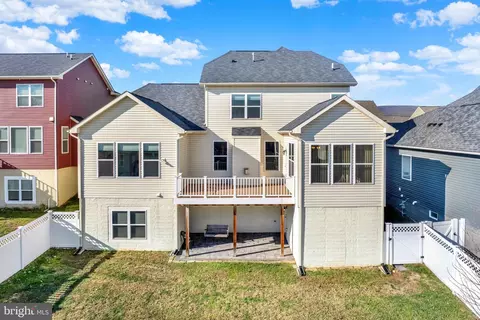 Exterior - 2006 Benton Way, Frederick, MD 21702 photo 5 of 11