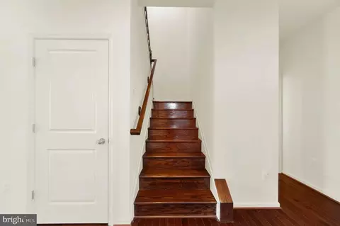 Entry Way - 2006 Benton Way, Frederick, MD 21702 photo 6 of 22