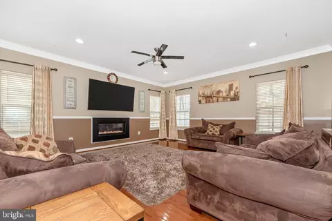 1813 Regiment Way, Frederick, MD 21702 photo 8