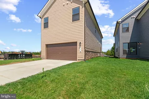 480 Herringbone Way, Frederick, MD 21701 photo 7