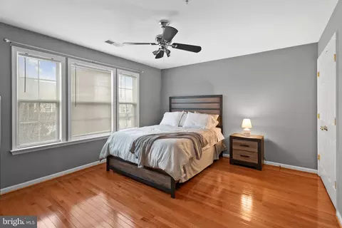 Bedroom - 440 Mohican Dr, Frederick, MD 21701 photo 2 of 3