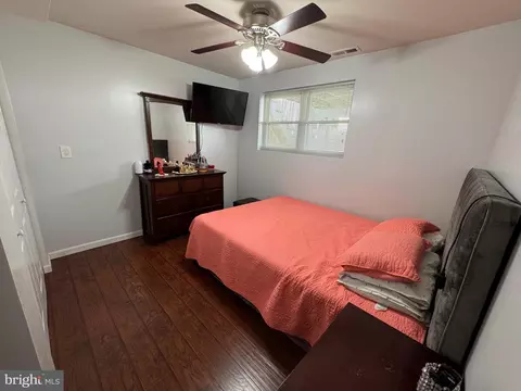 Bedroom - 1519 Andover Ln, Frederick, MD 21702 photo 5 of 5