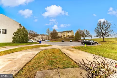 Exterior - 950 Turning Point Ct, Frederick, MD 21701 photo 4 of 12
