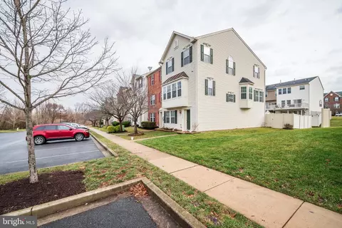 2020 Spring Run Cir, Frederick, MD 21702 photo 3