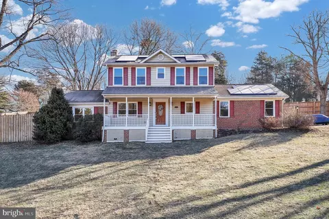 5821 A Bells Ln, Frederick, MD 21704