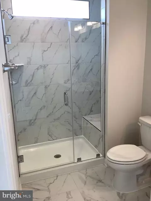 Bath - 6063 Krantz Dr, Frederick, MD 21703 photo 1 of 2