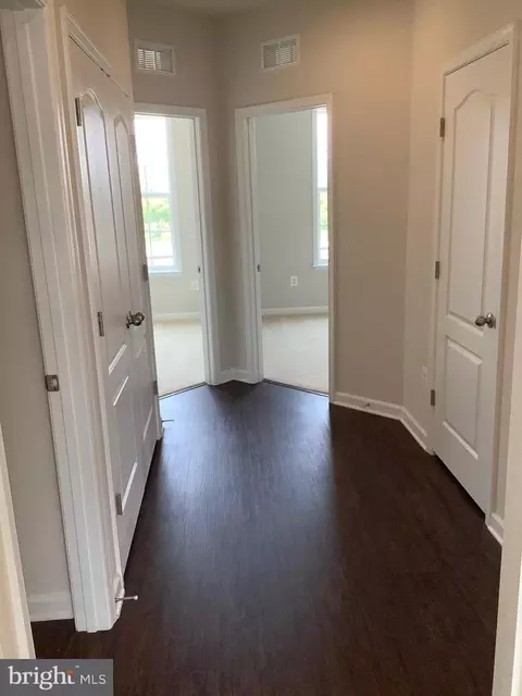 Entry Way - 6063 Krantz Dr, Frederick, MD 21703 photo 4 of 4