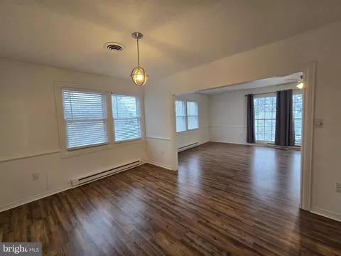 Living - 4304 Calvert Cir, Frederick, MD 21703 photo 4 of 23