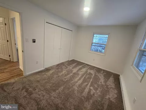 Bedroom - 4304 Calvert Cir, Frederick, MD 21703 photo 1 of 6