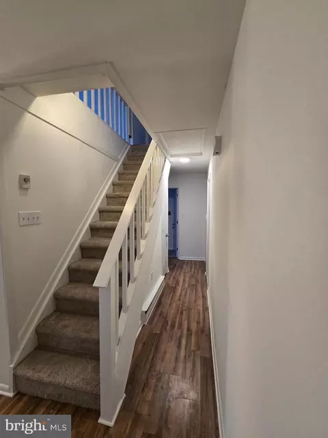 Entry Way - 4304 Calvert Cir, Frederick, MD 21703 photo 6 of 11