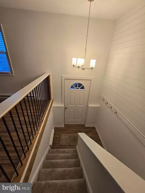 Entry Way - 4304 Calvert Cir, Frederick, MD 21703 photo 9 of 11