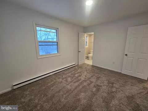 Bedroom - 4304 Calvert Cir, Frederick, MD 21703 photo 3 of 6