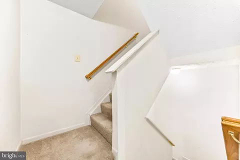 Entry Way - 5244 Regal Ct, Frederick, MD 21703 photo 4 of 4