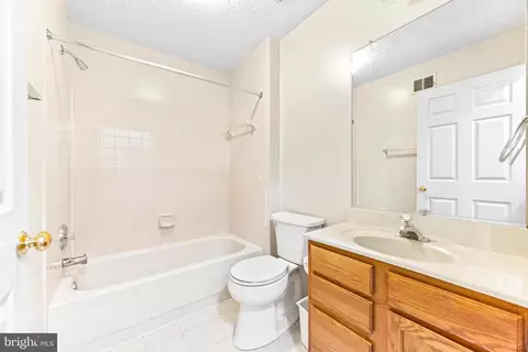 Bath - 5244 Regal Ct, Frederick, MD 21703 photo 1 of 4