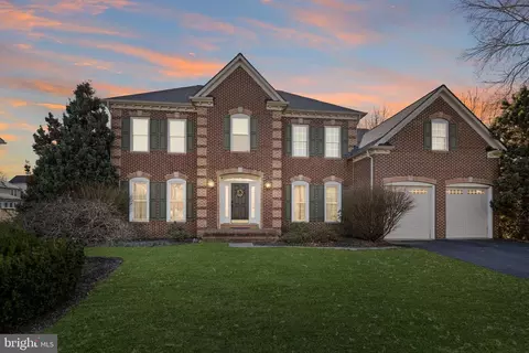3803 Kendall Dr, Frederick, MD 21704