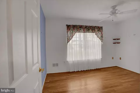 Bedroom - 5690 Crabapple Dr, Frederick, MD 21703 photo 3 of 3