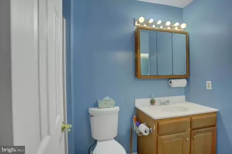 Bath - 5690 Crabapple Dr, Frederick, MD 21703 photo 2 of 2