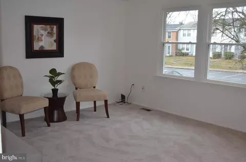 Living - 1739 Northridge Ln, Frederick, MD 21702 photo 2 of 3