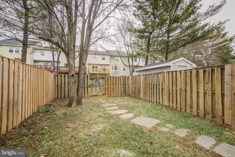 Exterior - 429 Megan Ct, Frederick, MD 21701 photo 2 of 4