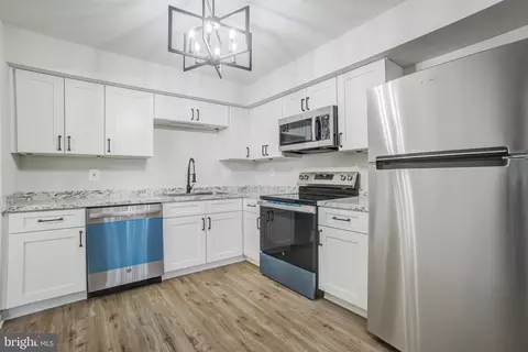 Kitchen - 429 Megan Ct, Frederick, MD 21701 photo 2 of 3