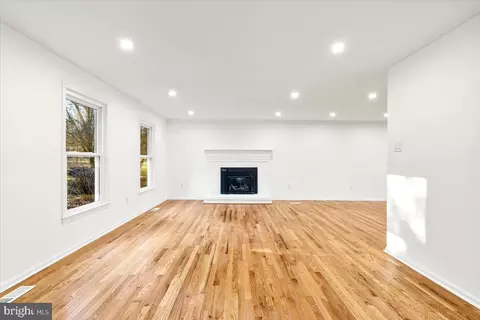 Living - 1691 Shookstown Rd, Frederick, MD 21702 photo 2 of 5