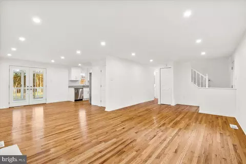 Living - 1691 Shookstown Rd, Frederick, MD 21702 photo 3 of 5