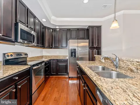 204 A Mill Pond Rd, Frederick, MD 21701 photo 12