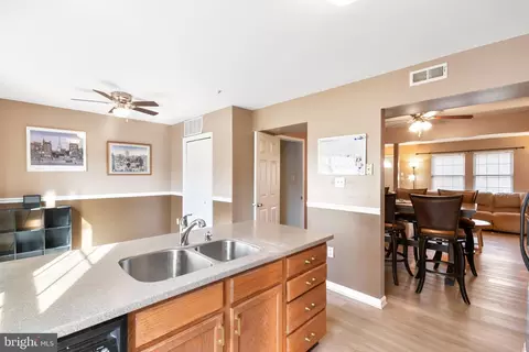 2239 Wetherburne Way, Frederick, MD 21702 photo 3