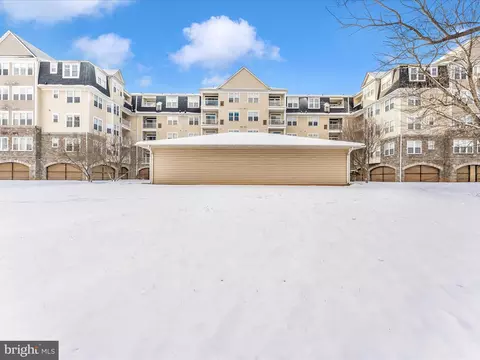Exterior - 2500 Waterside Dr #318, Frederick, MD 21701 photo 6 of 14