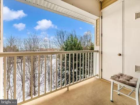 Exterior - 2500 Waterside Dr #318, Frederick, MD 21701 photo 1 of 14