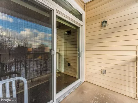Exterior - 2500 Waterside Dr #318, Frederick, MD 21701 photo 3 of 14
