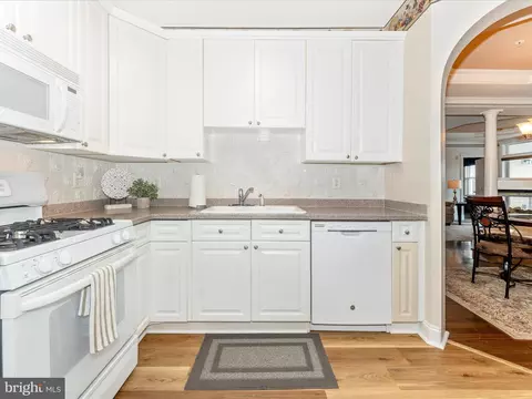 Kitchen - 2500 Waterside Dr #318, Frederick, MD 21701 photo 3 of 3