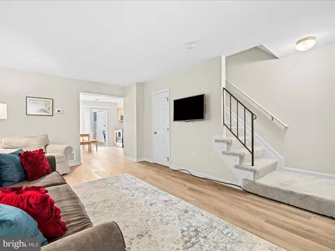 490 Arwell Ct, Frederick, MD 21703 photo 6