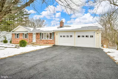 Exterior - 2772 Lynn St, Frederick, MD 21704 photo 1 of 7