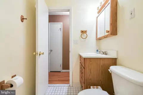 Entry Way - 2772 Lynn St, Frederick, MD 21704 photo 3 of 3