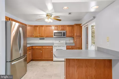 Kitchen - 2772 Lynn St, Frederick, MD 21704 photo 3 of 8