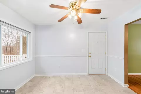 Entry Way - 2772 Lynn St, Frederick, MD 21704 photo 1 of 3